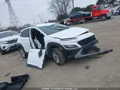 KM8K22AB8NU822782 2022 HYUNDAI KONA