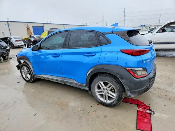KM8K22AB8NU833684 2022 HYUNDAI KONA - Image 2