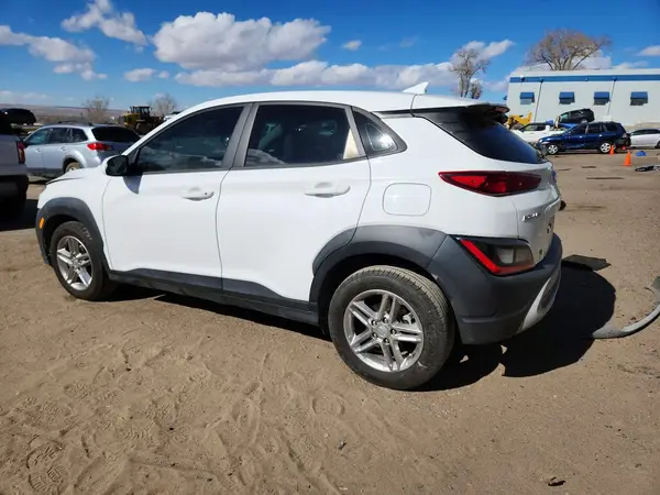 KM8K22AB9NU820488 2022 HYUNDAI KONA - Image 2