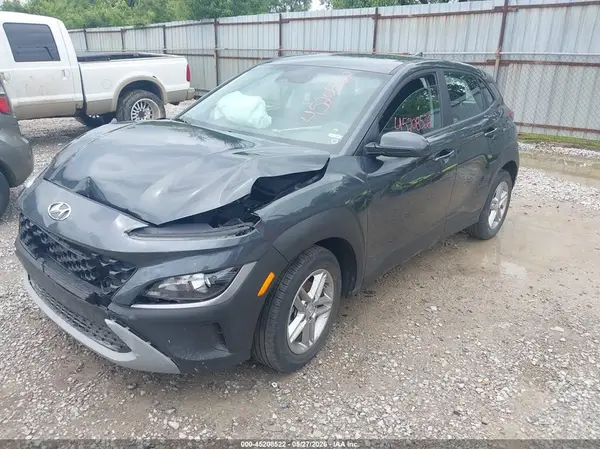 KM8K22AB9NU832401 2022 HYUNDAI KONA - Image 2