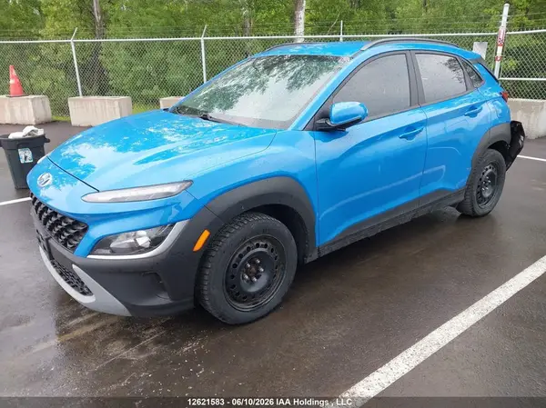 KM8K22ABXNU772466 2022 HYUNDAI KONA - Image 2
