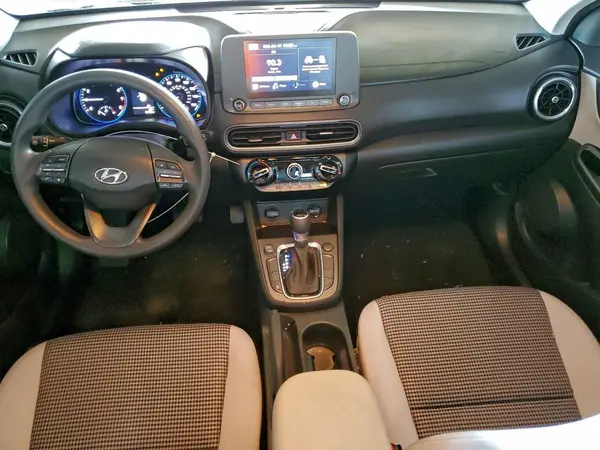 KM8K22ABXNU820483 2022 HYUNDAI KONA - Image 8