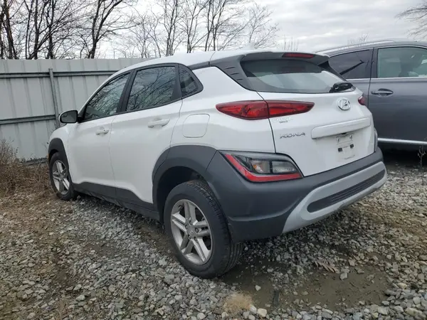KM8K22ABXNU871868 2022 HYUNDAI KONA - Image 2