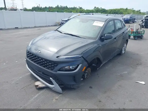 KM8K22ABXNU873863 2022 HYUNDAI KONA - Image 2
