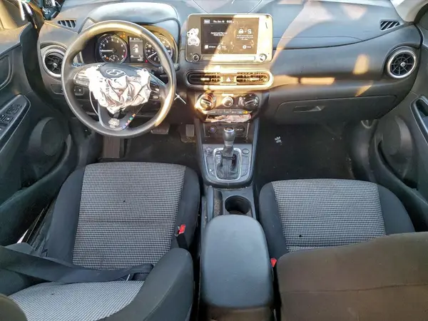 KM8K22ABXNU896611 2022 HYUNDAI KONA - Image 8