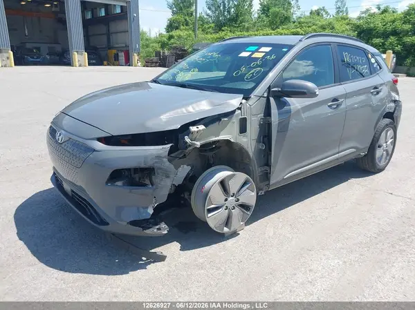 KM8K23AG0MU122058 2021 HYUNDAI KONA - Image 2