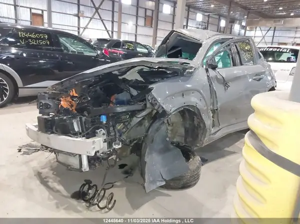 KM8K23AG0NU137340 2022 HYUNDAI KONA - Image 2