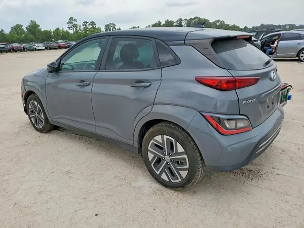 KM8K23AG0NU151304 2022 HYUNDAI KONA - Image 2