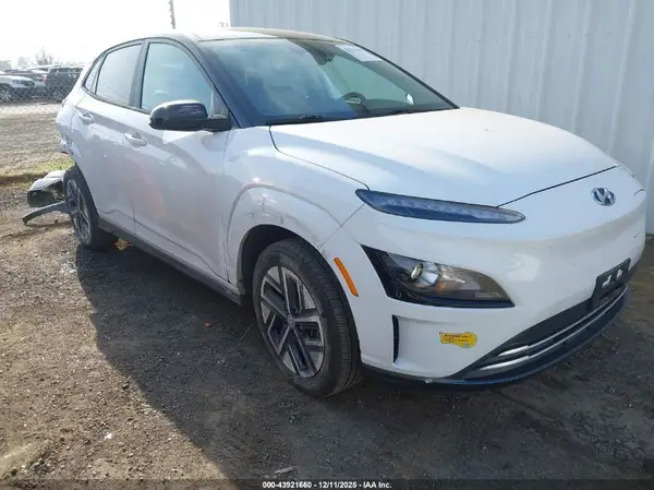 KM8K23AG0NU152145 2022 HYUNDAI KONA - Image 1