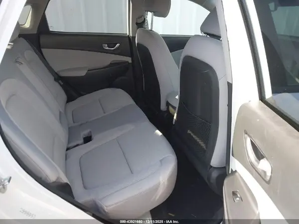 KM8K23AG0NU152145 2022 HYUNDAI KONA - Image 8