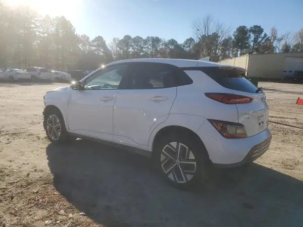 KM8K23AG0PU174410 2023 HYUNDAI KONA - Image 2