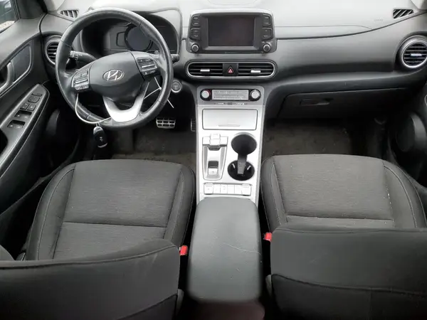 KM8K23AG1KU044807 2019 HYUNDAI KONA - Image 8