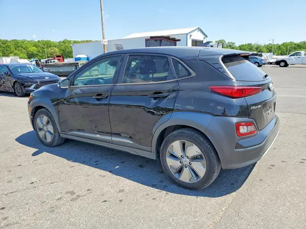 KM8K23AG1MU135000 2021 HYUNDAI KONA - Image 2