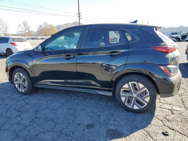 KM8K23AG1PU181639 2023 HYUNDAI KONA - Image 2