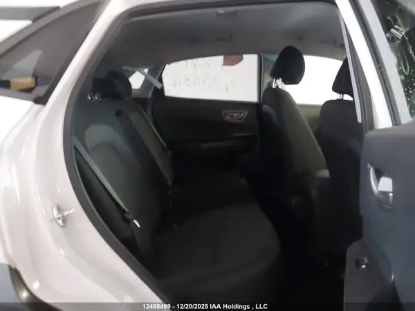 KM8K23AG2MU098314 2021 HYUNDAI KONA - Image 8