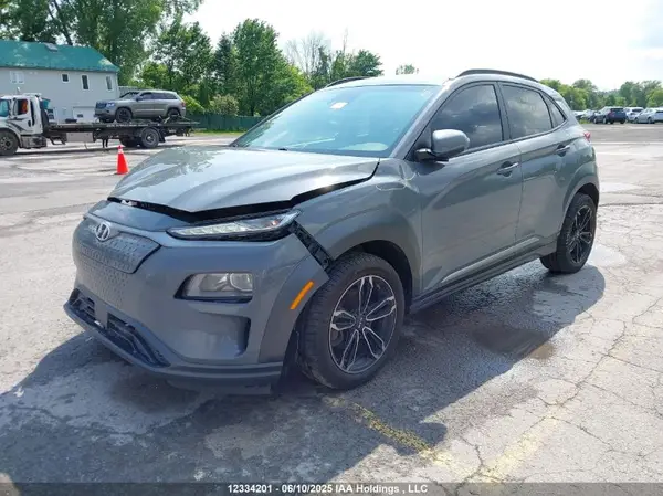 KM8K23AG2MU102927 2021 HYUNDAI KONA - Image 2