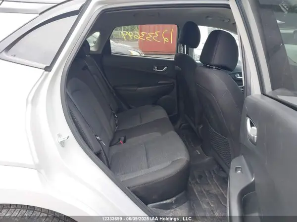 KM8K23AG2NU154365 2022 HYUNDAI KONA - Image 8