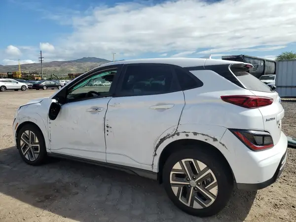 KM8K23AG2PU170228 2023 HYUNDAI KONA - Image 2