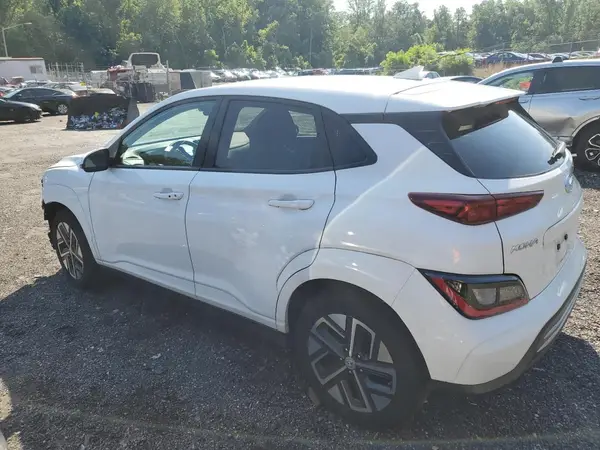 KM8K23AG2PU171539 2023 HYUNDAI KONA - Image 2