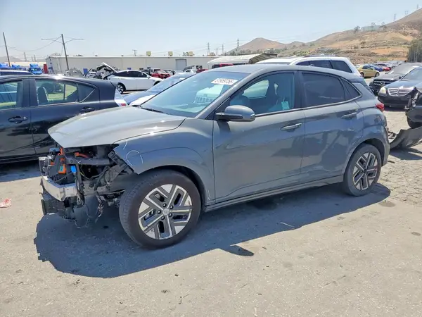 KM8K23AG2PU183724 2023 HYUNDAI KONA - Image 1