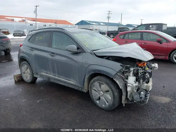 KM8K23AG3MU122751 2021 HYUNDAI KONA - Image 1