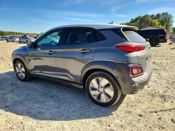 KM8K23AG3MU124144 2021 HYUNDAI KONA - Image 2