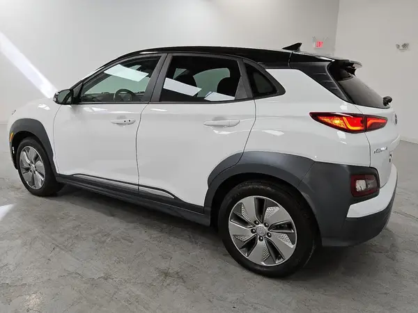 KM8K23AG3MU132695 2021 HYUNDAI KONA - Image 2
