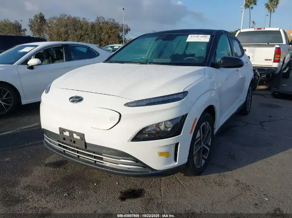 KM8K23AG3NU152642 2022 HYUNDAI KONA - Image 2