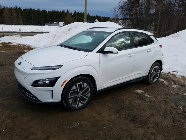 KM8K23AG3PU159884 2023 HYUNDAI KONA - Image 1