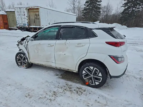 KM8K23AG3PU163790 2023 HYUNDAI KONA - Image 2