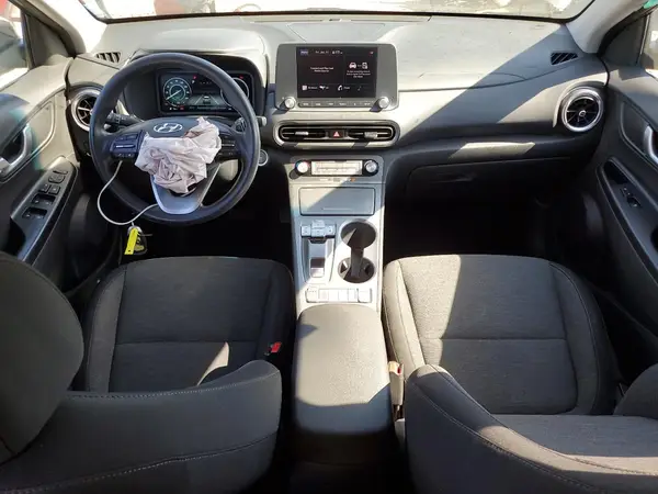 KM8K23AG3PU183828 2023 HYUNDAI KONA - Image 8