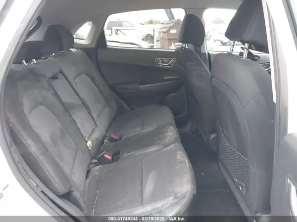 KM8K23AG4MU127554 2021 HYUNDAI KONA - Image 8