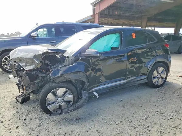 KM8K23AG4MU133239 2021 HYUNDAI KONA - Image 1