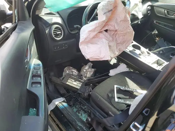 KM8K23AG4MU133239 2021 HYUNDAI KONA - Image 8