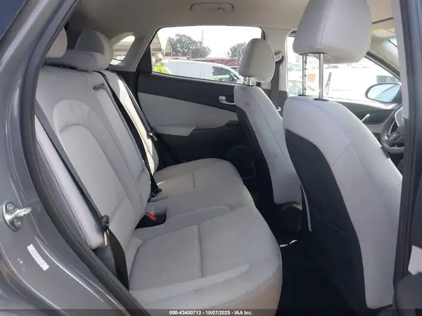 KM8K23AG4NU141181 2022 HYUNDAI KONA - Image 8
