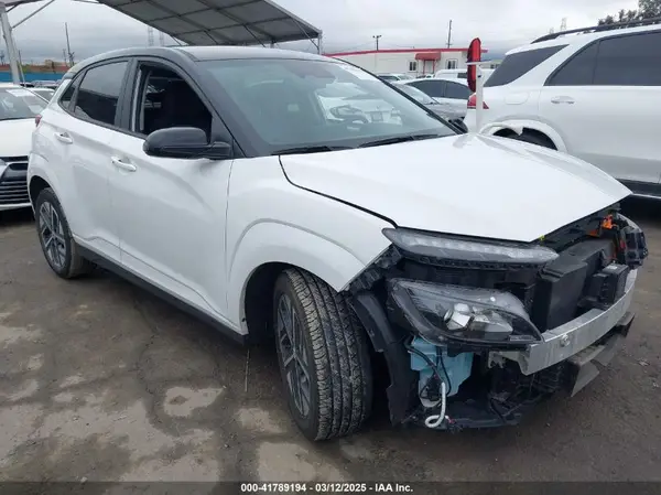 KM8K23AG4NU152097 2022 HYUNDAI KONA - Image 1