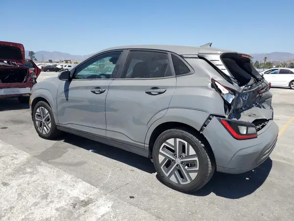 KM8K23AG4PU183868 2023 HYUNDAI KONA - Image 2