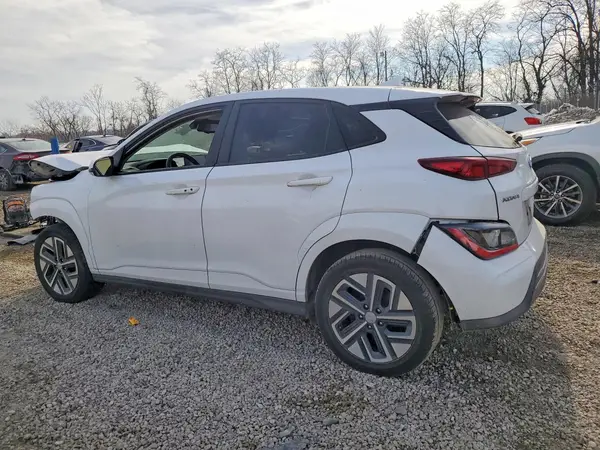 KM8K23AG4PU190884 2023 HYUNDAI KONA - Image 2