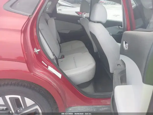 KM8K23AG4PU193574 2023 HYUNDAI KONA - Image 8