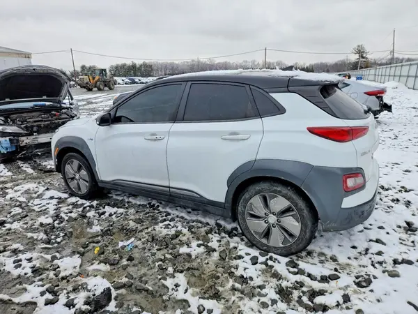 KM8K23AG5KU031655 2019 HYUNDAI KONA - Image 2