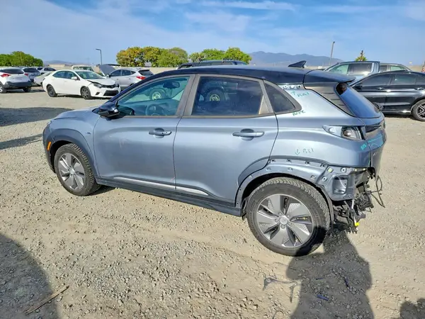 KM8K23AG5LU071879 2020 HYUNDAI KONA - Image 2