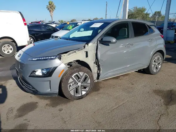 KM8K23AG5PU167811 2023 HYUNDAI KONA - Image 2
