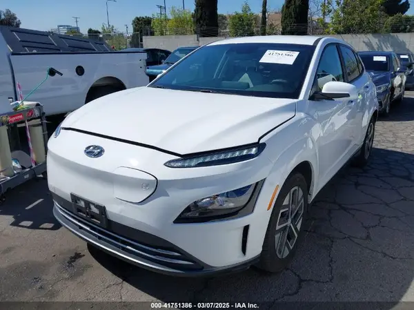 KM8K23AG5PU170837 2023 HYUNDAI KONA - Image 2
