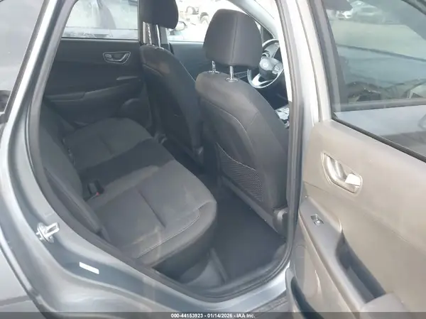 KM8K23AG6MU107113 2021 HYUNDAI KONA - Image 8