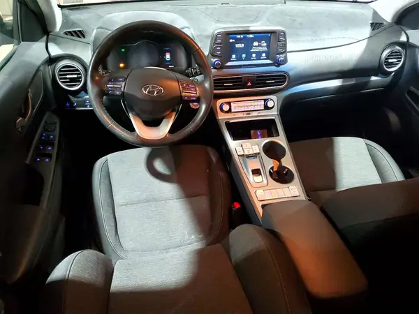 KM8K23AG6MU123246 2021 HYUNDAI KONA - Image 8