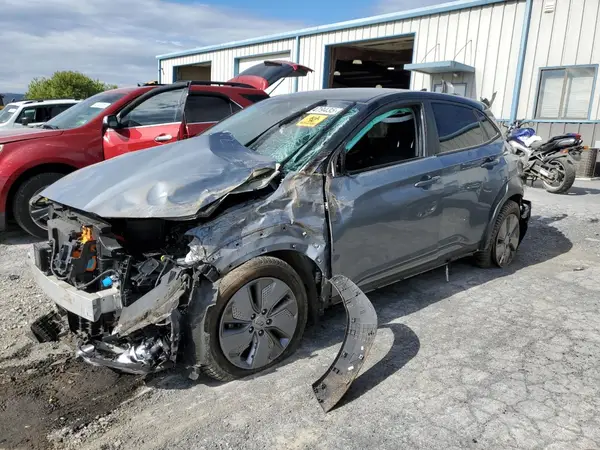KM8K23AG6MU127250 2021 HYUNDAI KONA - Image 1