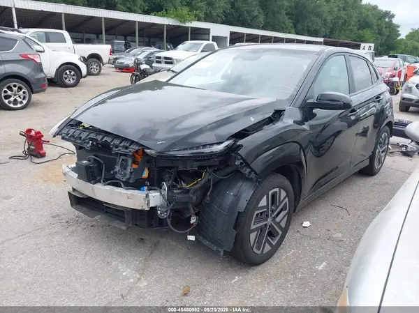 KM8K23AG6PU183046 2023 HYUNDAI KONA - Image 2