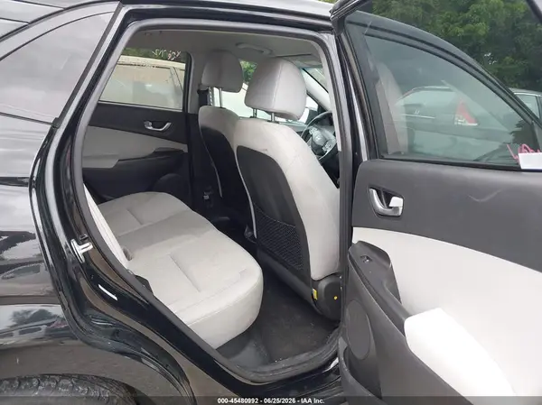 KM8K23AG6PU183046 2023 HYUNDAI KONA - Image 8