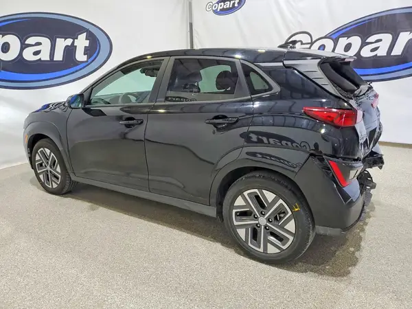 KM8K23AG6PU193169 2023 HYUNDAI KONA - Image 2