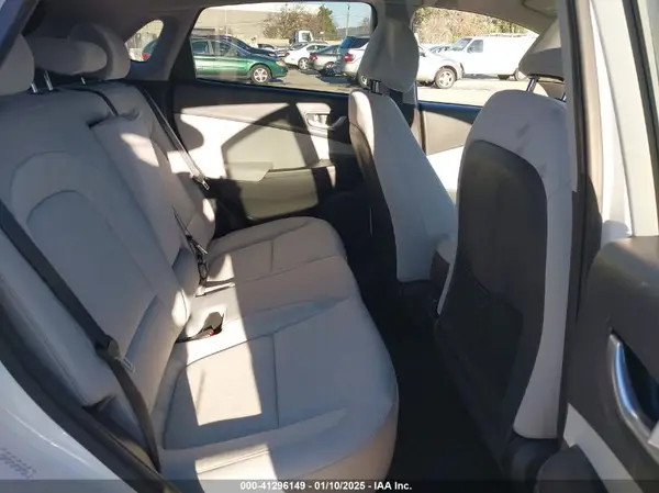 KM8K23AG7PU169947 2023 HYUNDAI KONA - Image 8
